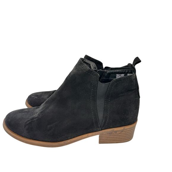 Black Ankle Booties Faux Leather Suede Round Toe Zip Time & Tru 9 Wide - Picture 2 of 6